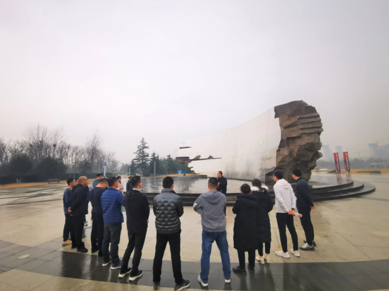 1648174240177153.jpg 1648173701.jpg